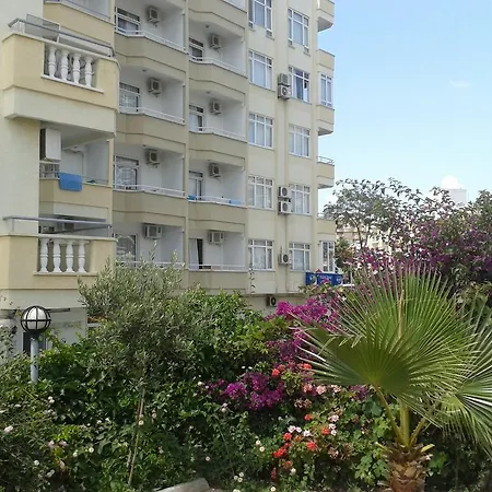 Hotel apartamentowy Orange Grove Apart